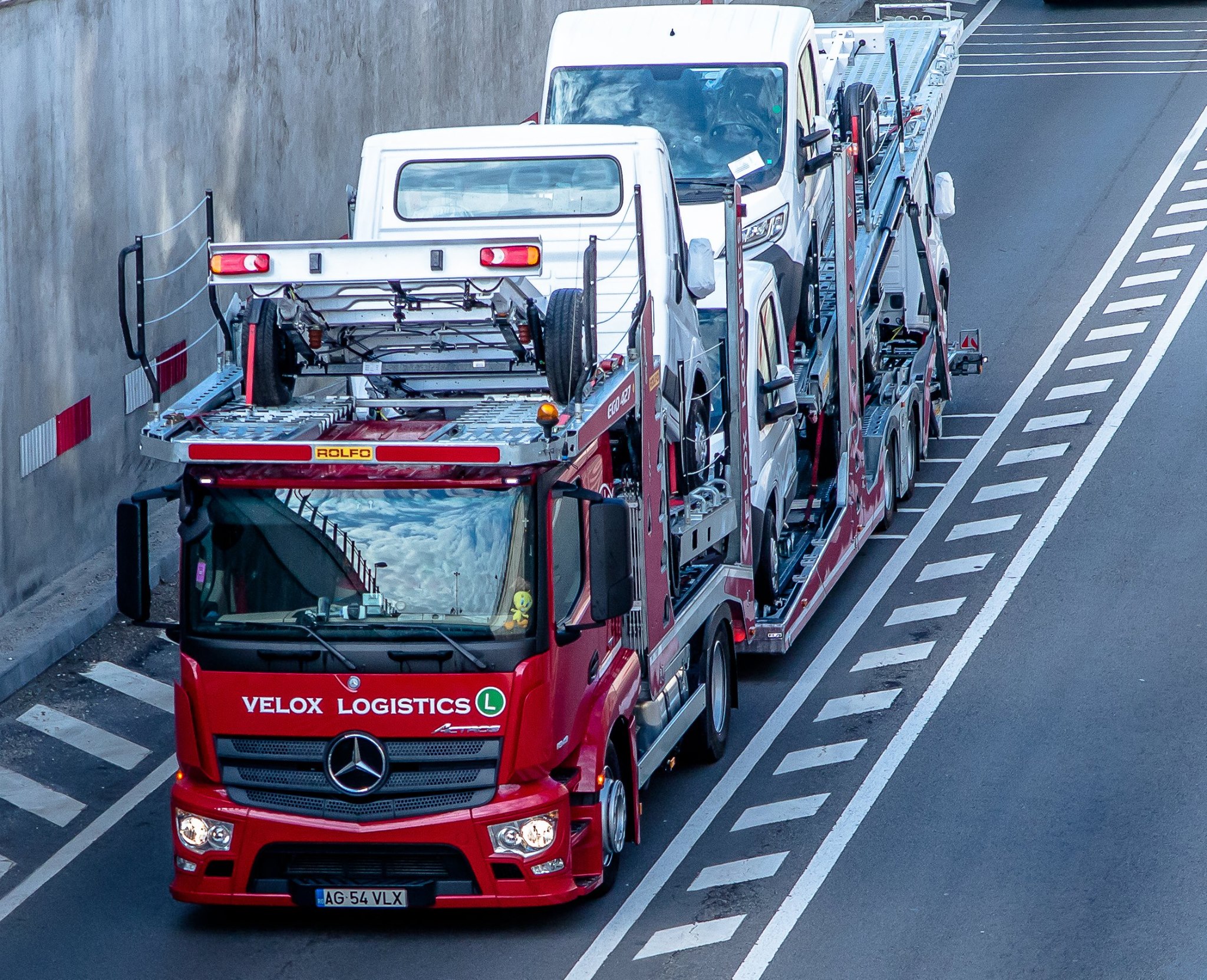 Coordonare operațională transport Velox